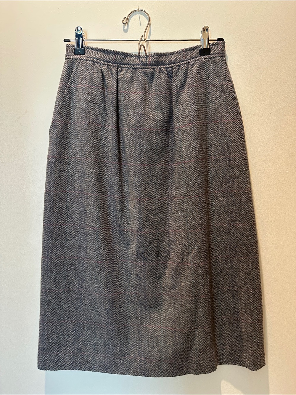 Women's vintage Gray Herringbone Midi Skirt